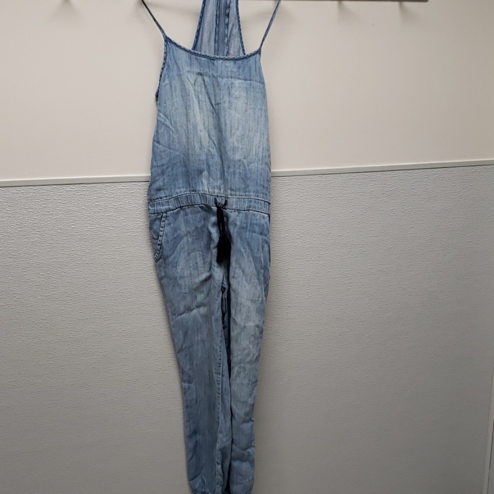 Size 14kid size tractr jean jumper  light blue